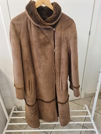 Montone donna a campana vintage color camoscio.
