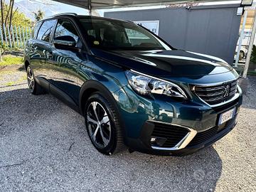 PEUGEOT 5008DIESEL 7 POSTI*TETTO*CERCHI18*NAVI*TAG