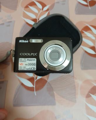 macchina fotografica digitale 