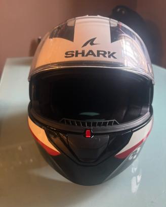 Casco Shark