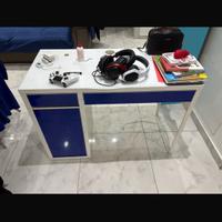 Scrivania ikea