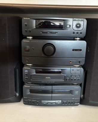 Impianto stereo Technics