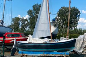 Gozzo Ligure 4mt 80 in vetro resina