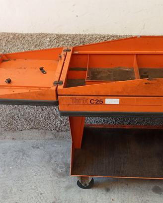 carrello porta attrezzi