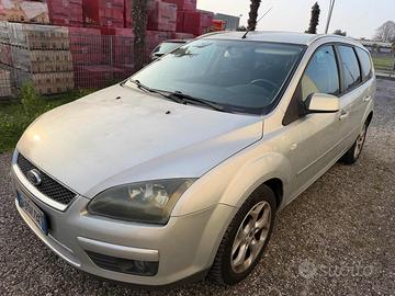 FORD Focus + 1.8TDCi (115CV) S.W. senza nessun l