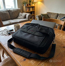 Borsa rigida per computer portatile Toshiba