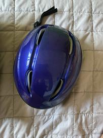 Casco restistente blu