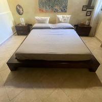 Letto in legno massello teak