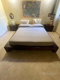 Letto in legno massello teak