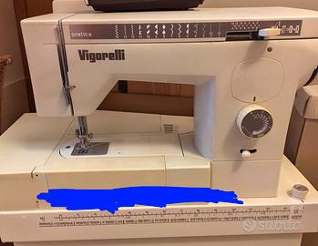 Macchina per cucire Vigorelli