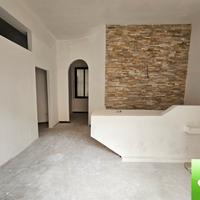 Locale Commerciale Ristrutturato Via Paolo Pellica