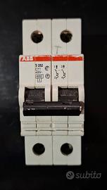 ABB INTERRUTTORE MAGNETOTERMICO  - 2 Pezzi