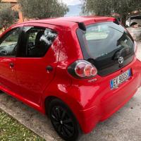 Toyota Aygo 1.0 - 5 porte Active Connect, Tom tom