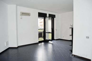 Piazza Salento - Luminoso Appartamento