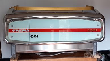 Faema E61 Legend. Macchina per il caffè 