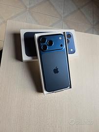 iPhone 17 pro max 256GB Blue batteria 100%