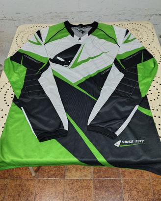 Pantaloni e maglia Motocross