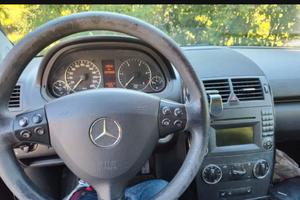 Mercedes w169