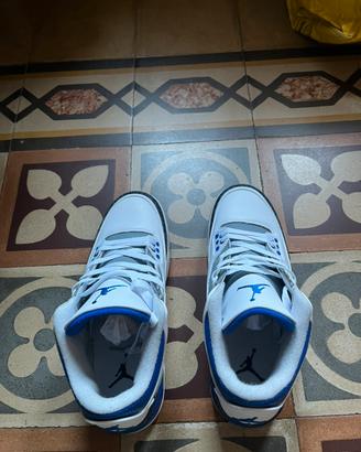 JORDAN 4BLU BIANCHE PREZZO PATTUIBILE