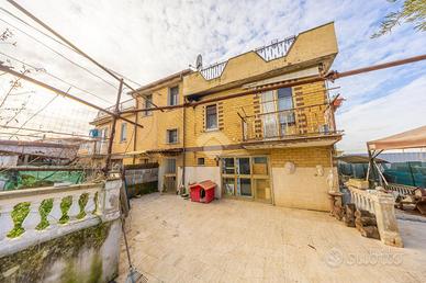 PALAZZINA A ZAGAROLO