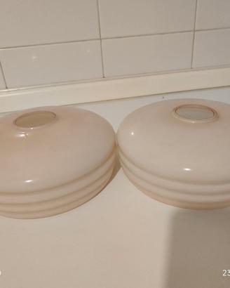 Due piatti per lampadario in ceramica 