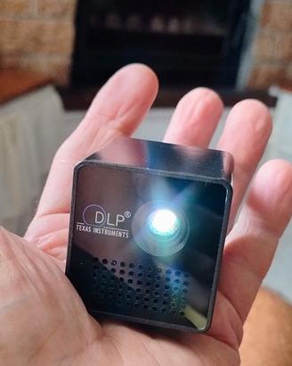 Micro videoproiettore  DlP led wifi