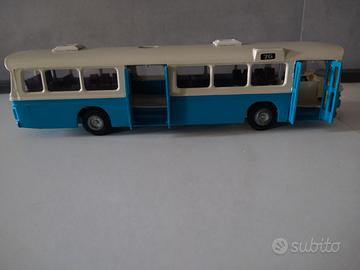Autobus Tekno