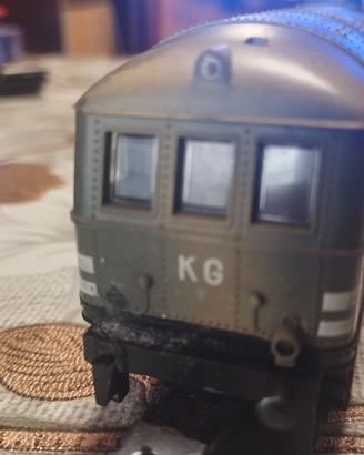 Treno Leopold militare Lima