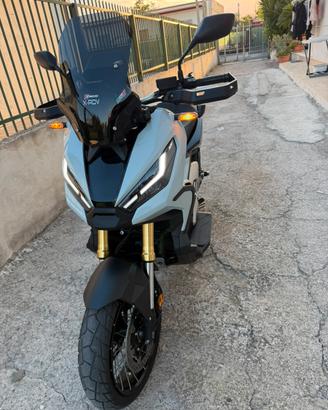 XADV 750 A2