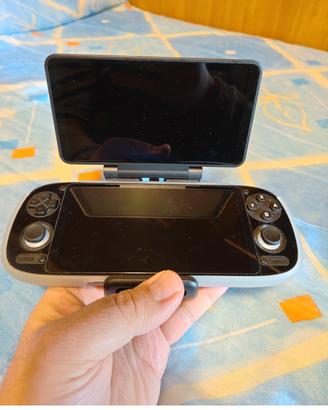 retroid pocket 5 con schermo secondario