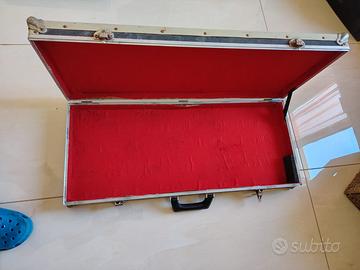 Case contenitore strumenti musicali