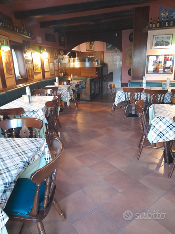 Pub inglese pizzeria, anche a riscatto