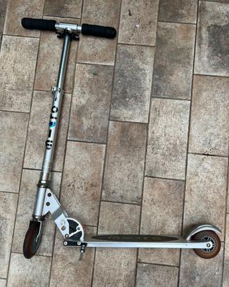 Monopattino Micro Scooter Sprite