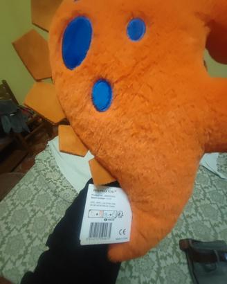 Dinosauro peluche da negozio 