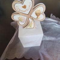 Trifoglio decorativo Comunione trinità chiesa gesù