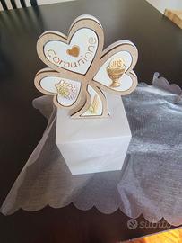 Trifoglio decorativo Comunione trinità chiesa gesù