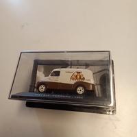 modello furgone pubblicitario