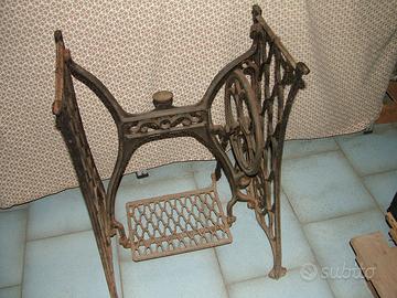 Base per macchina da cucire