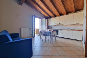 2 LOCALI A BORGO VIRGILIO