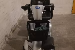  Scooter elettrico Invacare x disabili
