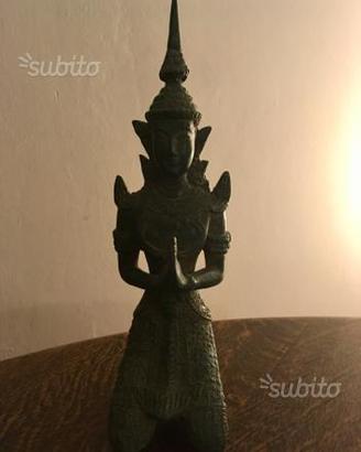 Angelo Buddhista DEVA donna -Thailandia