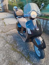 vespa 250 GTS i.e. 2008
