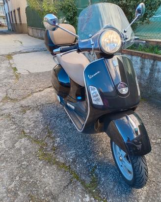 vespa 250 GTS i.e. 2008