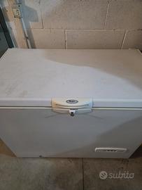 Congelatore pozzetto AF6351AP WHIRLPOOL