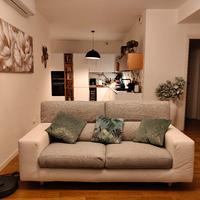 Divano PoltroneSofá