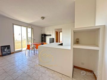 Trilocale panoramico a Fondachello