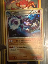 Carta pokemon lucario