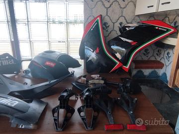carene e varie parti per Aprilia rs4 125