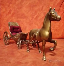 statua ottone cavallo con carrozza inglese