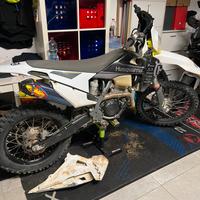 Husqvarna 350 fe 2022